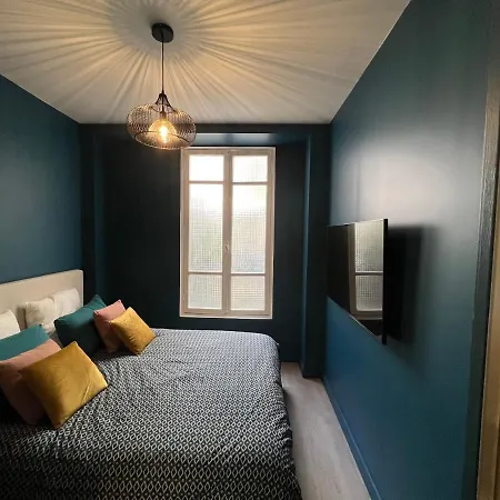 Apartman Relais Cocorico 2 Bedrooms With Ac, 2 Bathrooms, 8 Min Eiffel Tower *