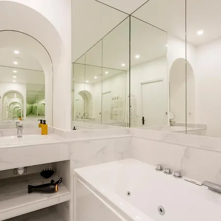 Relais Cocorico 2 Bedrooms With Ac, 2 Bathrooms, 8 Min Eiffel Tower شقة *