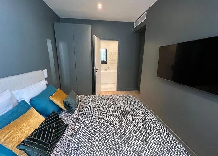 Apartmán Relais Cocorico 2 Bedrooms With Ac, 2 Bathrooms, 8 Min Eiffel Tower Paříž